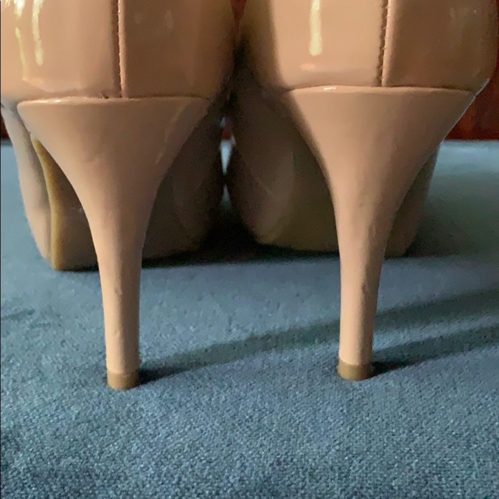 Shoes - Picture 3 of 3